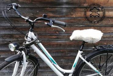 Skóry owcze - Pokrowce na siodełka z owczej skóry - idealne rozwiązanie dla miłośników długich przejażdżek rowerowych i konieczność dla poważnych rowerzystów!