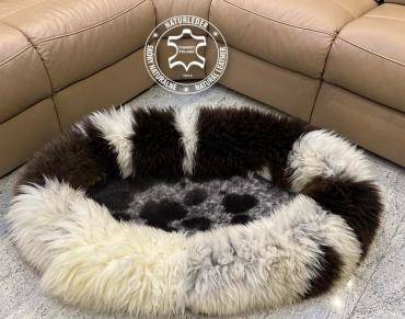 Skóry owcze - Legowiska dla zwierząt firmy Adam-Leather